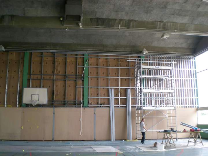 Isolation en fibre de verre terrain de basket Romainville 