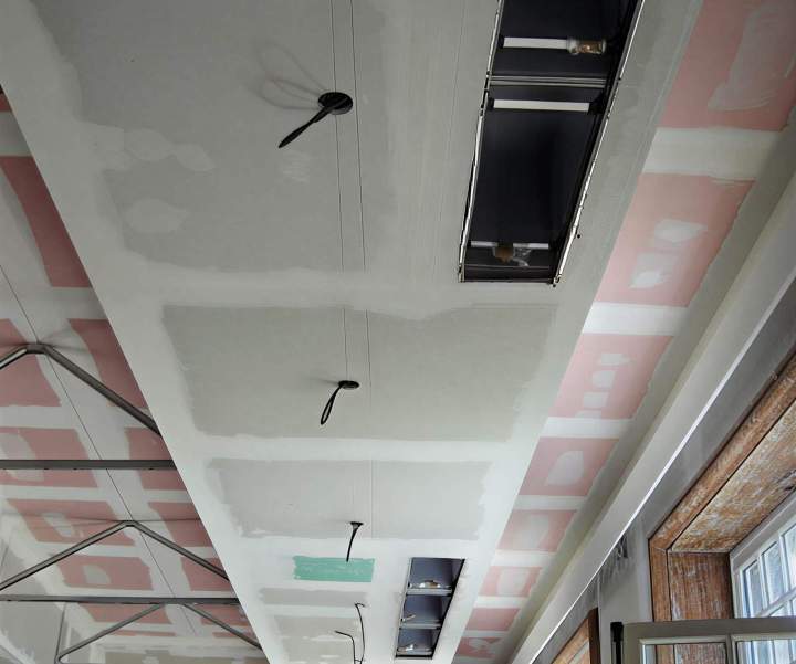 Pose plafond et travaux d'isolation Romainville