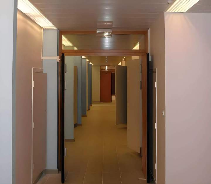 Pose de portes et petites menuiseries Romainville